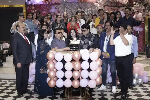 10 साल की संगीतमय उड़ान: Rythem Star ग्रुप ने दिल्ली में मनाया संगीत का भव्य जश्न, मंच सम्मान से नवाजे गए कलाकार