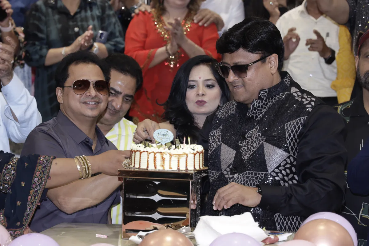 10 साल की संगीतमय उड़ान: Rythem Star ग्रुप ने दिल्ली में मनाया संगीत का भव्य जश्न, मंच सम्मान से नवाजे गए कलाकार